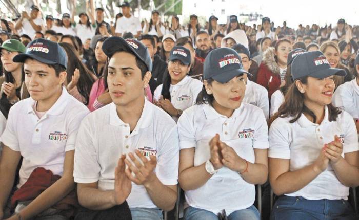 Jóvenes Construyendo el Futuro se quedan sin beca; STPS ...