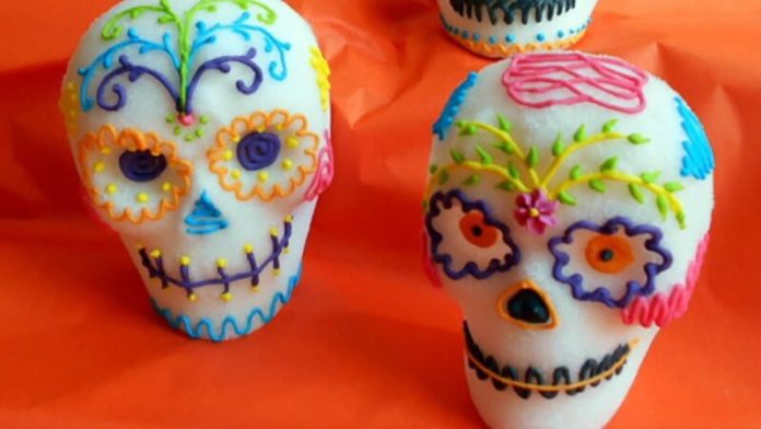 Cómo celebrar el Día de Muertos durante la pandemia Cómo celebrar el Día de Muertos durante la pandemia